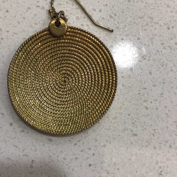 Banana Republic Gold statement earrings - Picture 2 of 5